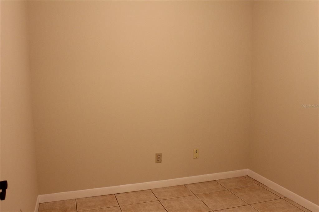 For Sale: $270,000 (4 beds, 2 baths, 2238 Square Feet)