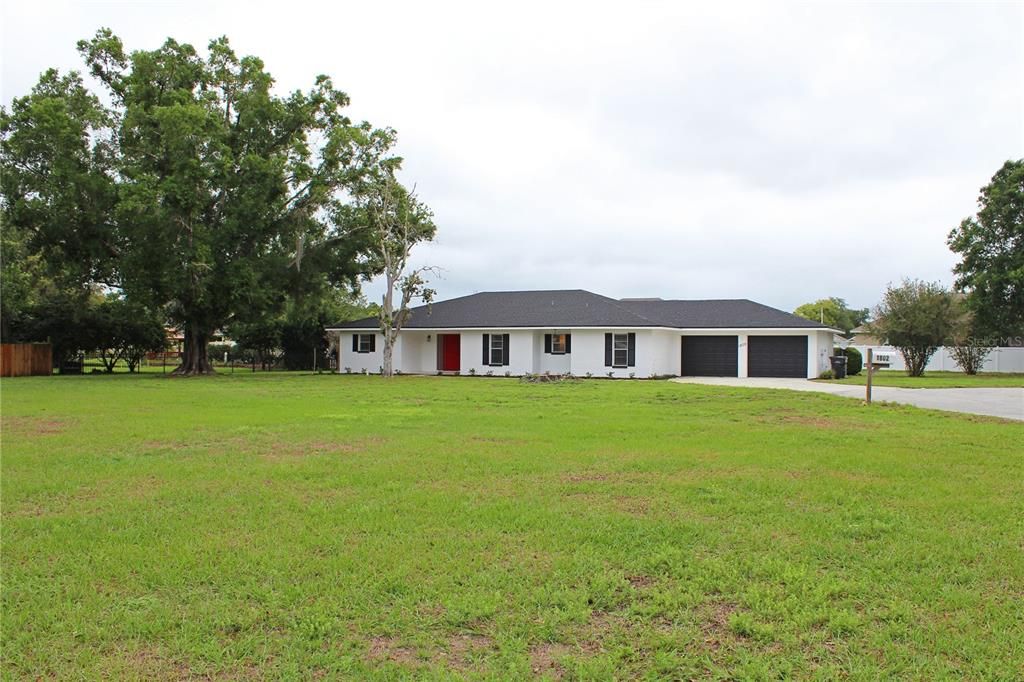 For Sale: $270,000 (4 beds, 2 baths, 2238 Square Feet)