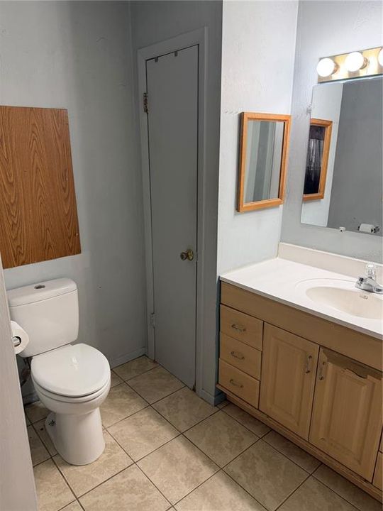 For Sale: $194,000 (3 beds, 2 baths, 912 Square Feet)