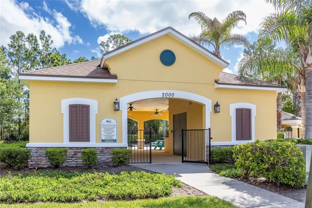 Activo con contrato: $295,000 (3 camas, 2 baños, 1489 Pies cuadrados)
