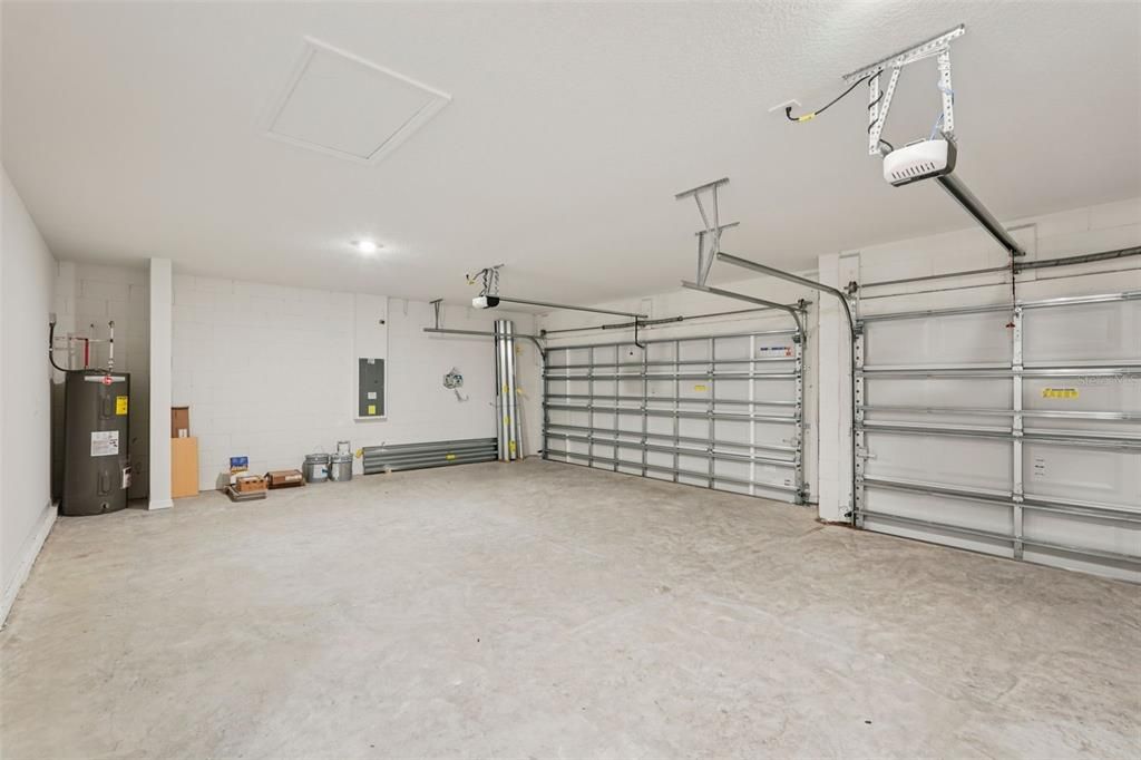 Active With Contract: $435,000 (4 beds, 3 baths, 2181 Square Feet)