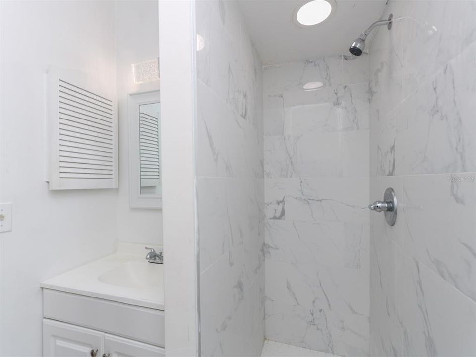 En Venta: $140,000 (2 camas, 2 baños, 1090 Pies cuadrados)