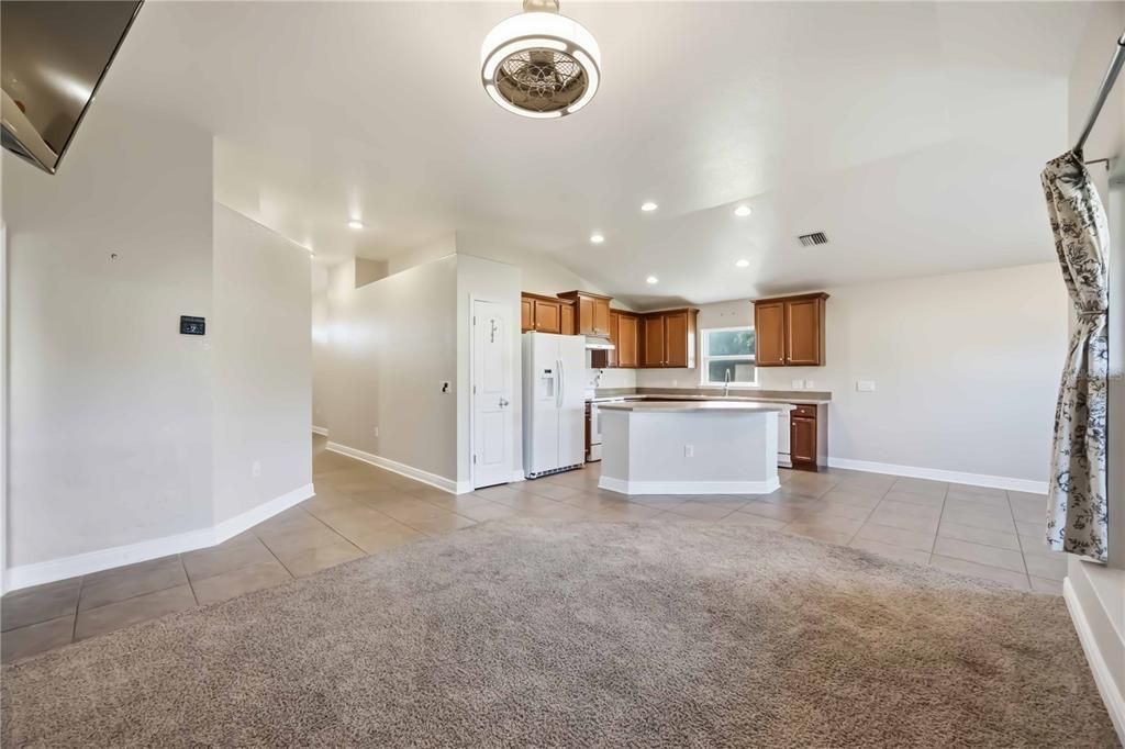 En Renta: $1,849 (3 camas, 2 baños, 1507 Pies cuadrados)