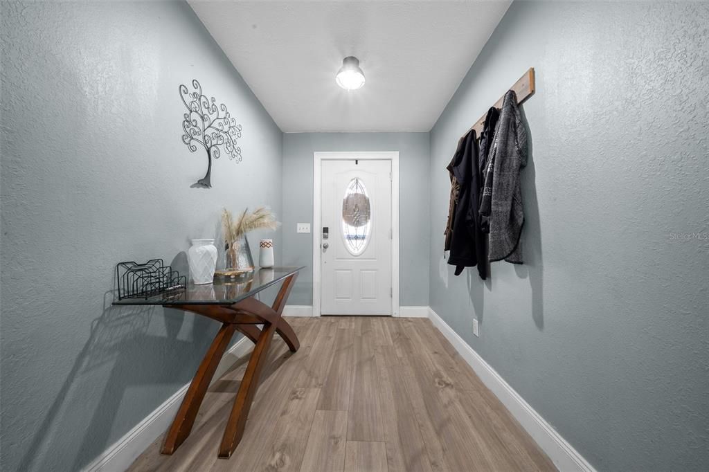 Active With Contract: $375,000 (4 beds, 2 baths, 2020 Square Feet)