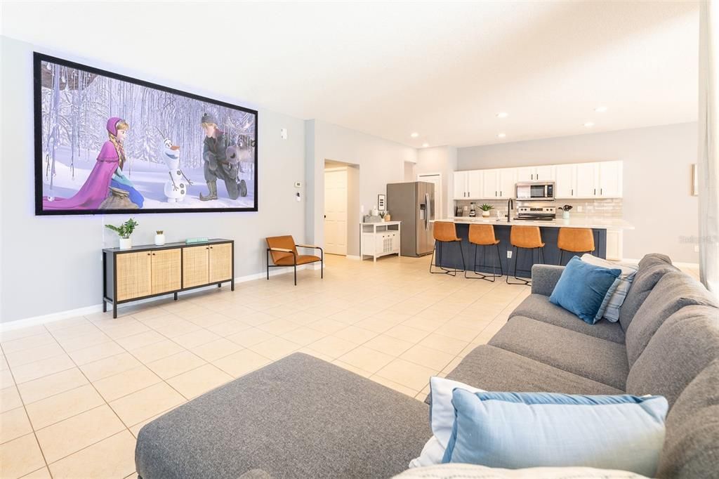 En Venta: $595,000 (6 camas, 5 baños, 3512 Pies cuadrados)