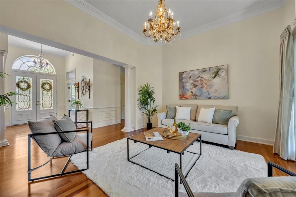 Activo con contrato: $650,000 (4 camas, 3 baños, 3114 Pies cuadrados)