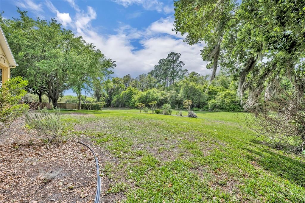 Activo con contrato: $650,000 (4 camas, 3 baños, 3114 Pies cuadrados)