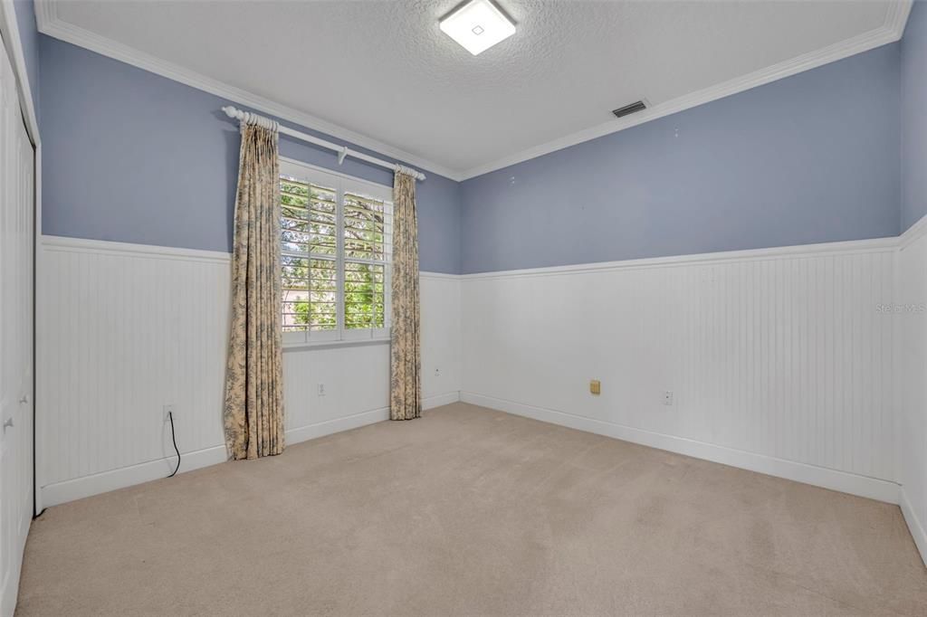 Activo con contrato: $650,000 (4 camas, 3 baños, 3114 Pies cuadrados)