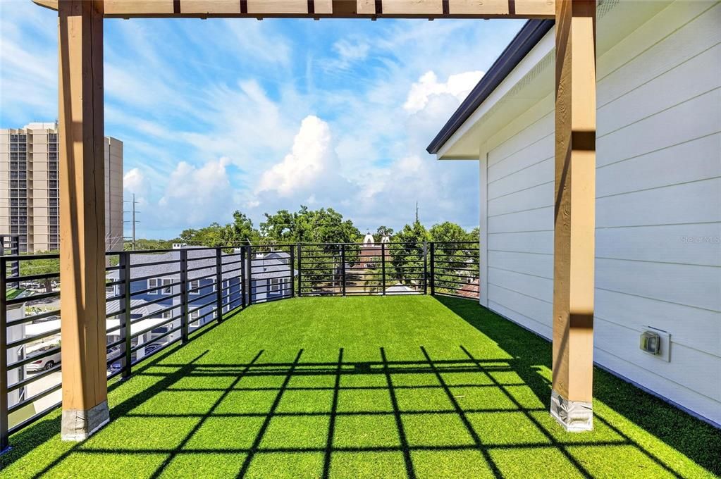 На продажу: $1,595,000 (5 спален, 4 ванн, 3564 Квадратных фут)