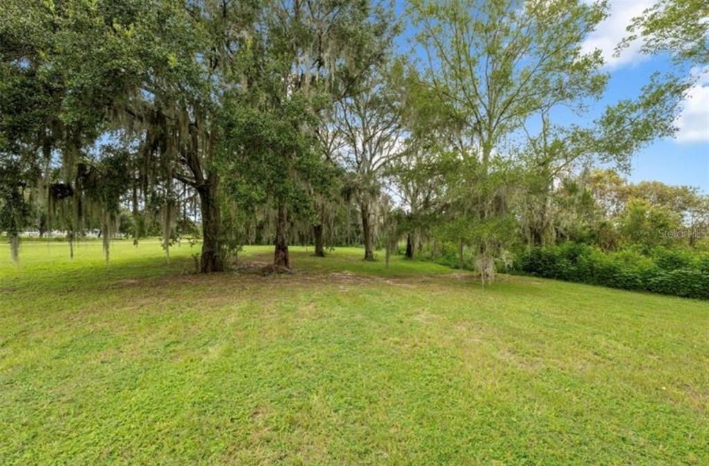 For Sale: $987,000 (5.09 acres)