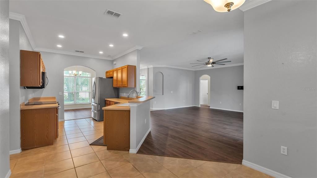 Active With Contract: $465,000 (4 beds, 3 baths, 2430 Square Feet)