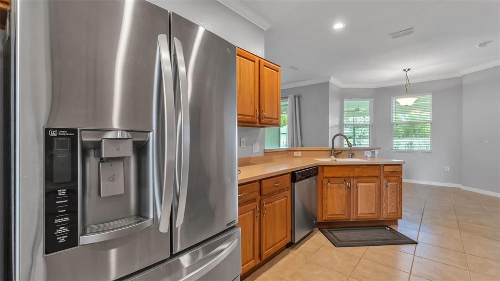 Active With Contract: $465,000 (4 beds, 3 baths, 2430 Square Feet)