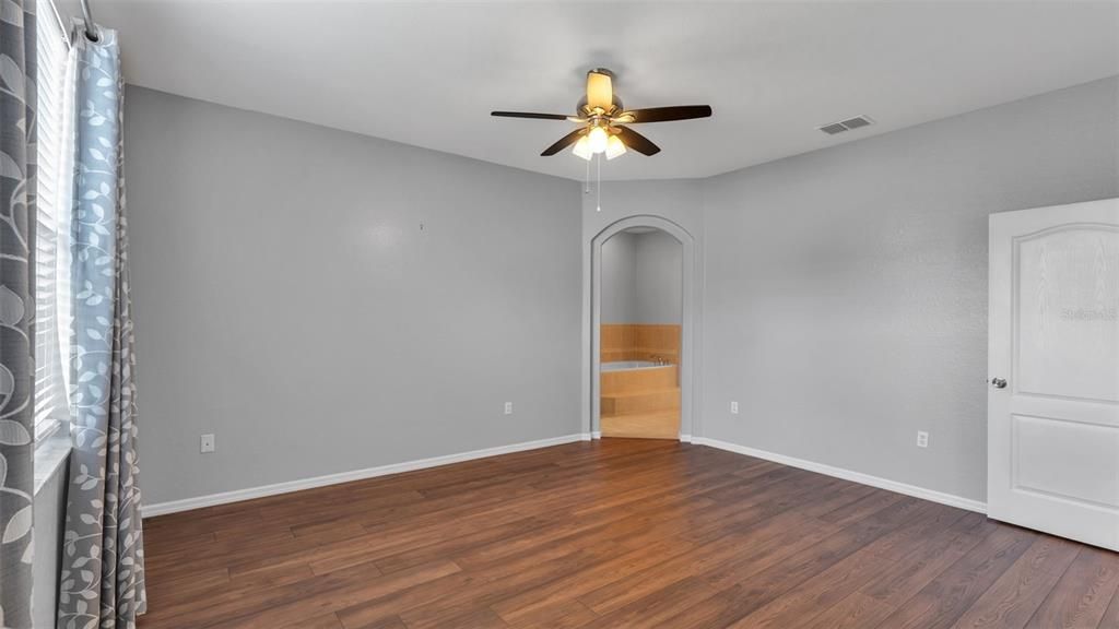 Active With Contract: $465,000 (4 beds, 3 baths, 2430 Square Feet)