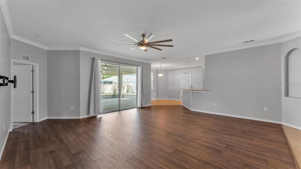 Active With Contract: $465,000 (4 beds, 3 baths, 2430 Square Feet)