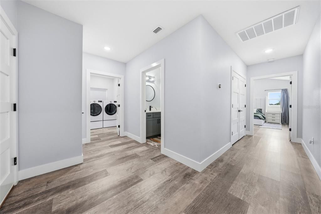 For Sale: $999,950 (4 beds, 3 baths, 3494 Square Feet)