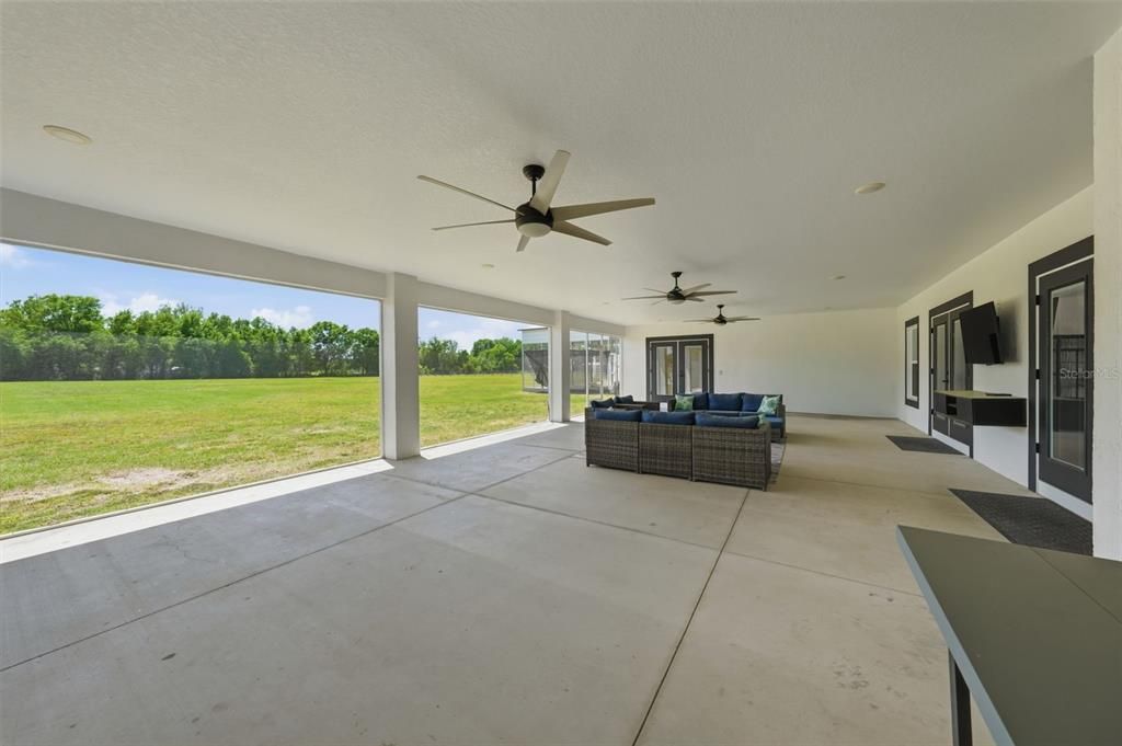 For Sale: $999,950 (4 beds, 3 baths, 3494 Square Feet)