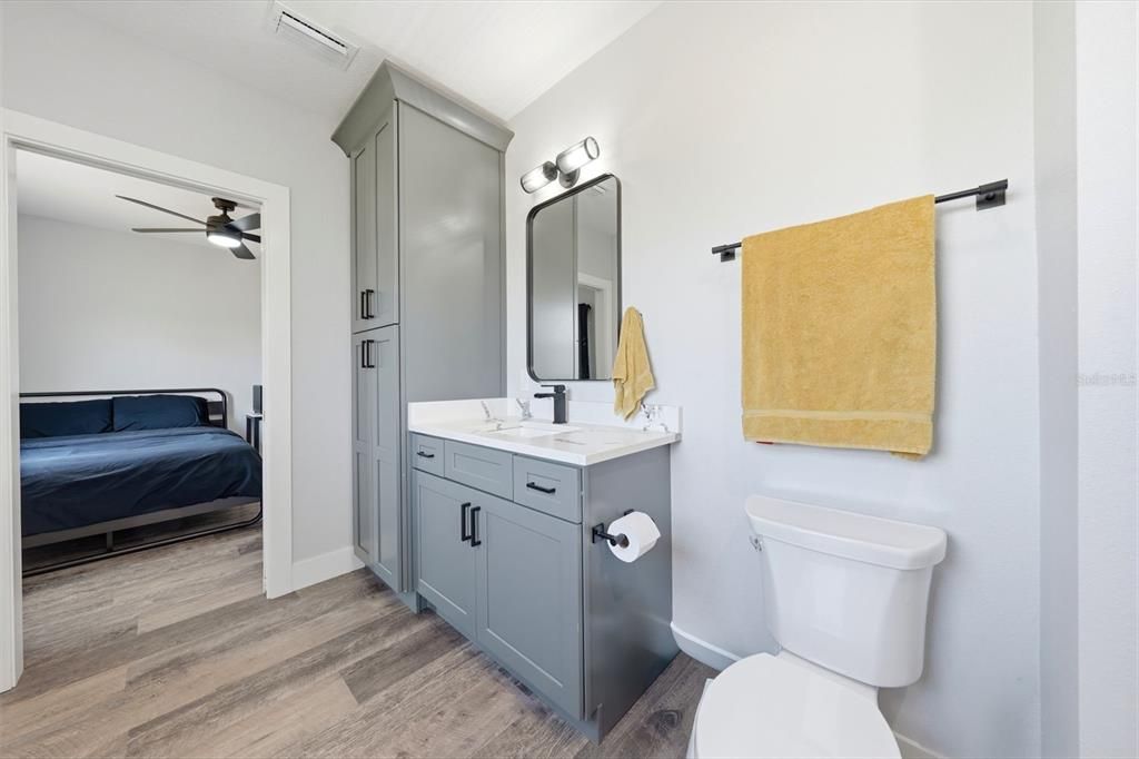 For Sale: $999,950 (4 beds, 3 baths, 3494 Square Feet)