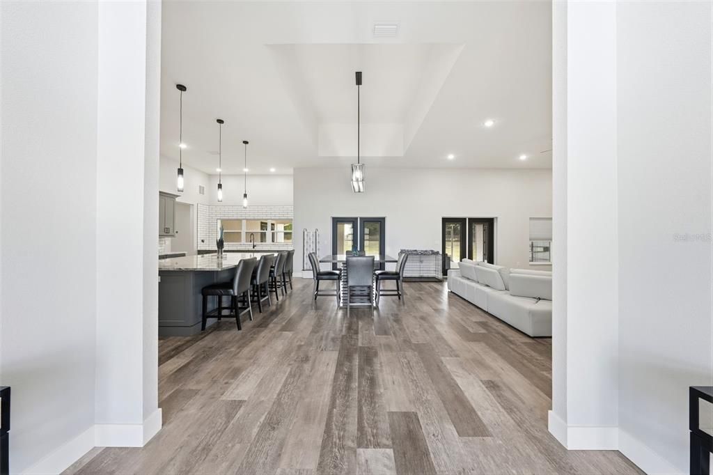For Sale: $999,950 (4 beds, 3 baths, 3494 Square Feet)