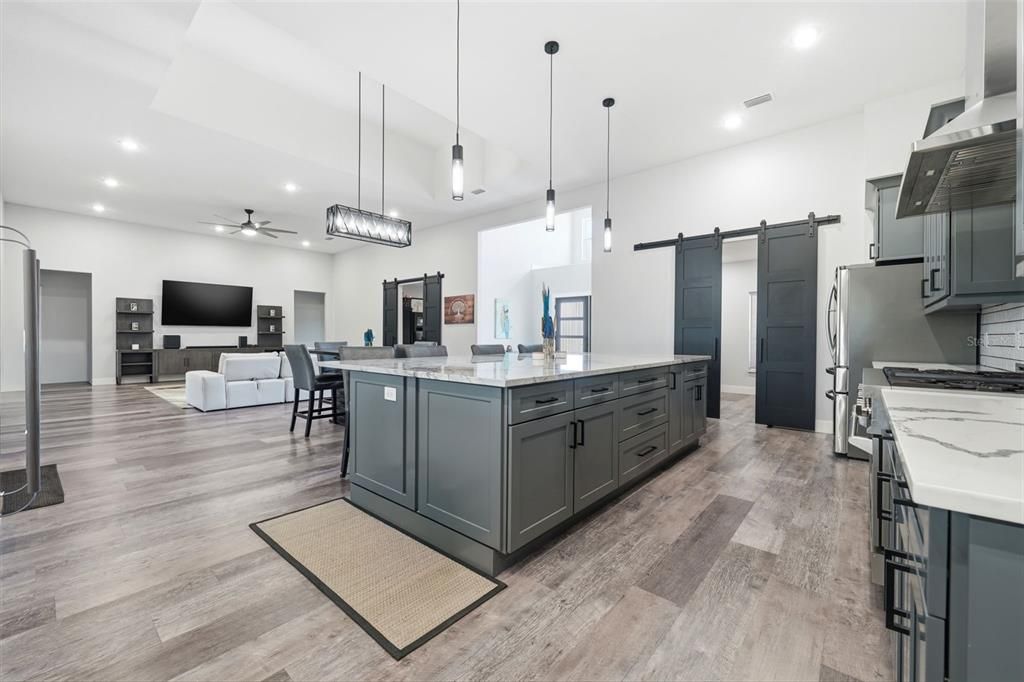 For Sale: $999,950 (4 beds, 3 baths, 3494 Square Feet)