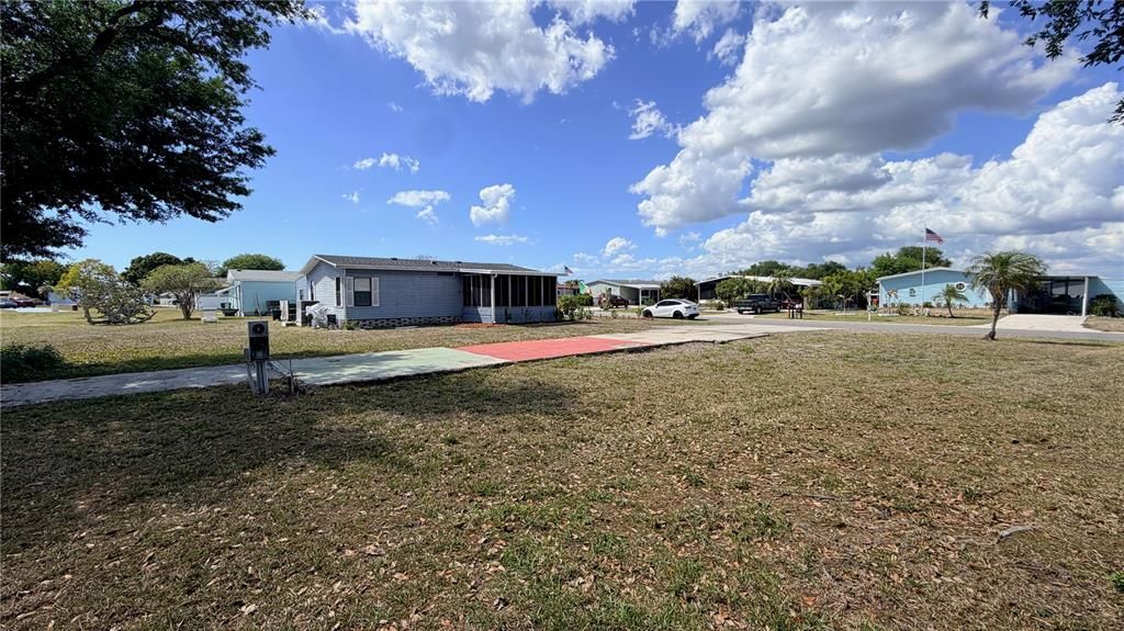 待售: $39,000 (0.18 acres)
