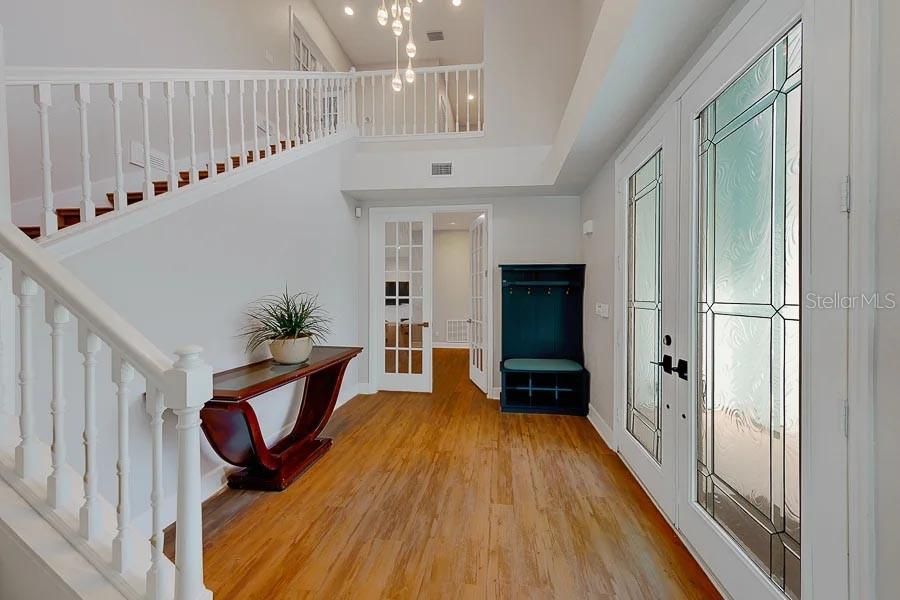 En Venta: $1,200,000 (3 camas, 4 baños, 3344 Pies cuadrados)