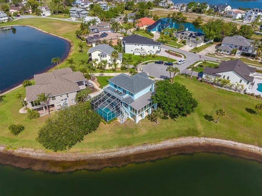 En Venta: $1,200,000 (3 camas, 4 baños, 3344 Pies cuadrados)