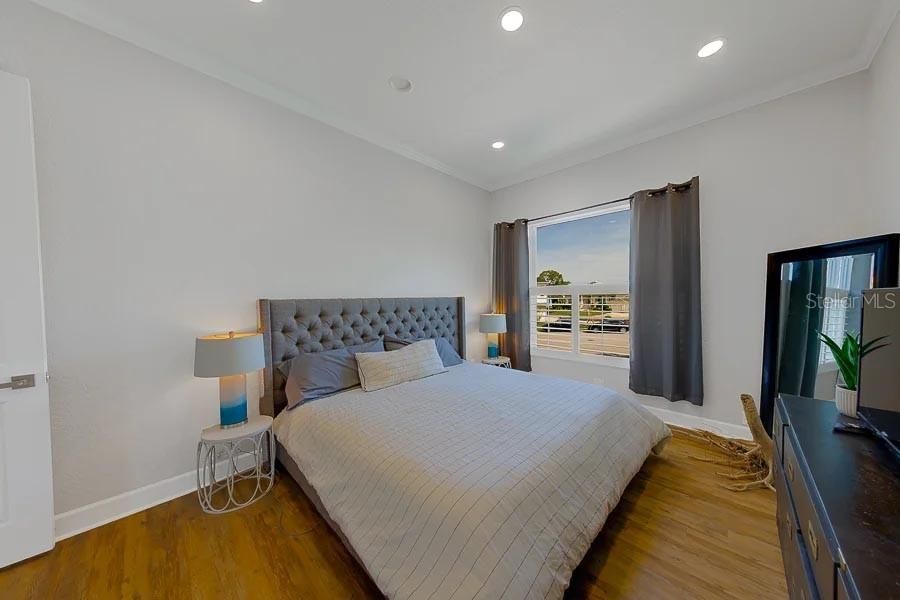 En Venta: $1,200,000 (3 camas, 4 baños, 3344 Pies cuadrados)
