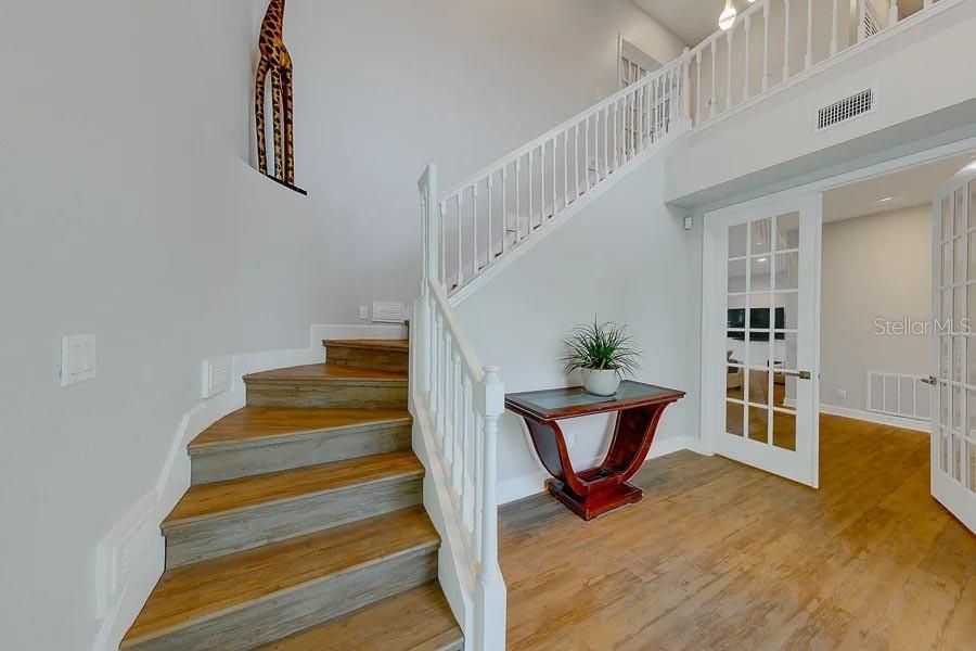 En Venta: $1,200,000 (3 camas, 4 baños, 3344 Pies cuadrados)