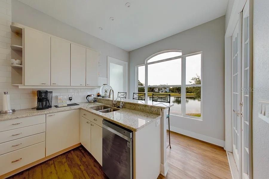En Venta: $1,200,000 (3 camas, 4 baños, 3344 Pies cuadrados)