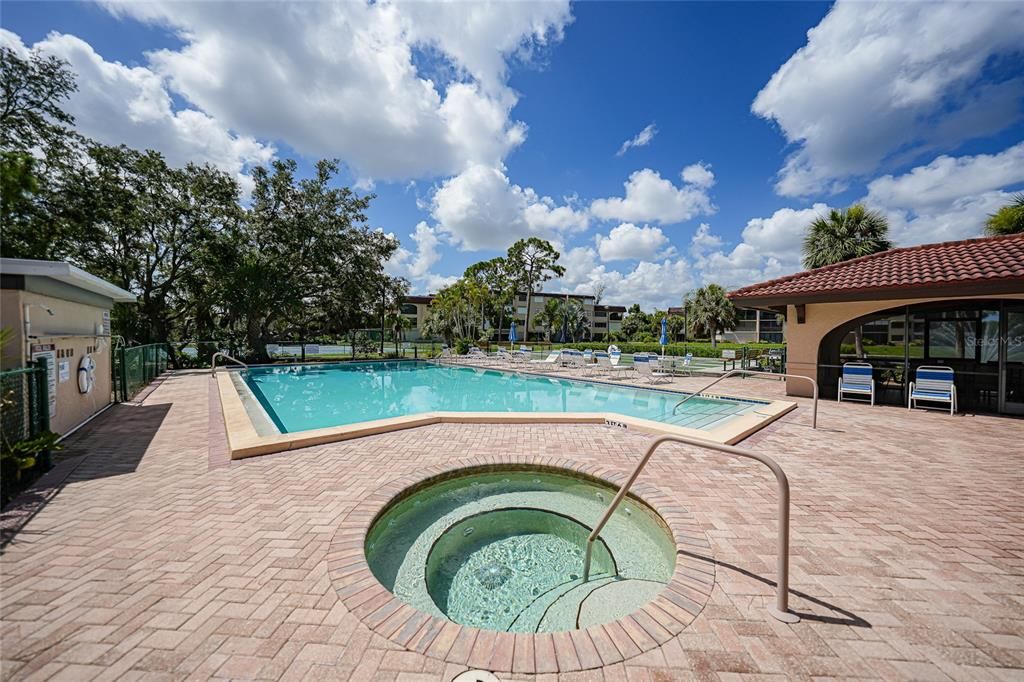 For Sale: $250,000 (3 beds, 2 baths, 1447 Square Feet)