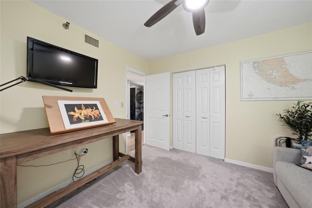For Sale: $250,000 (3 beds, 2 baths, 1447 Square Feet)