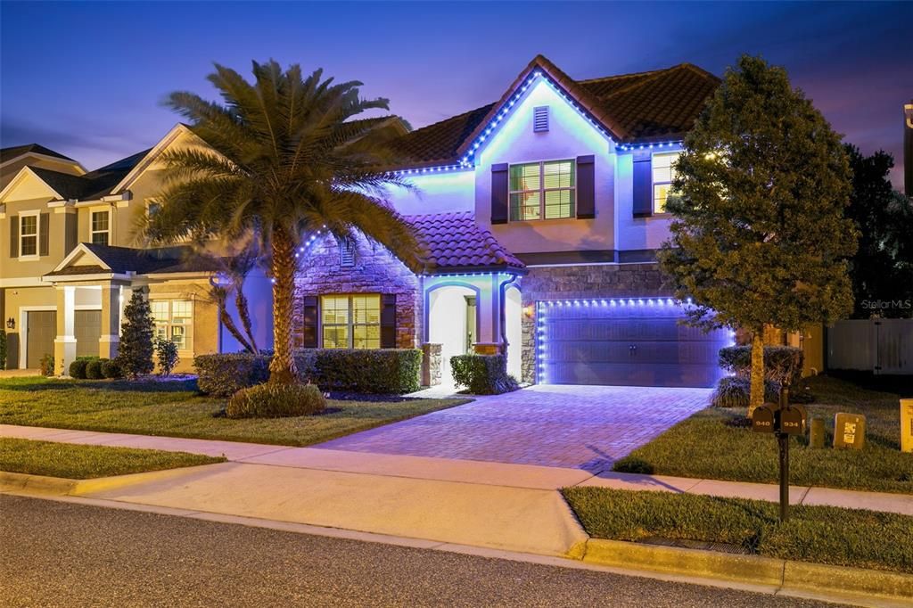Active With Contract: $779,990 (5 beds, 3 baths, 3493 Square Feet)