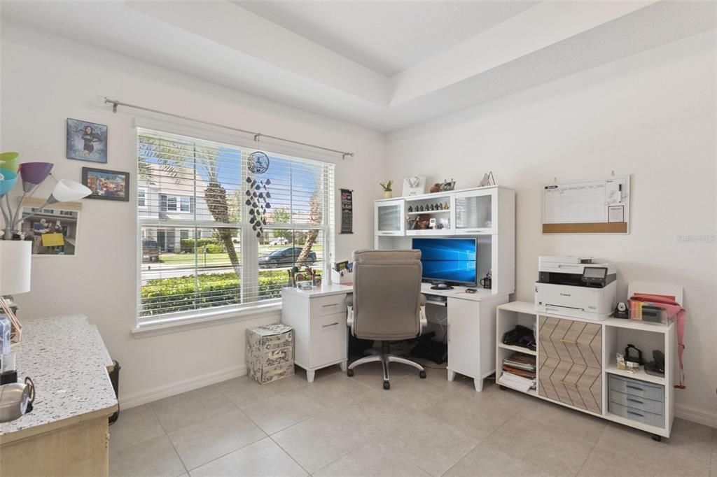 Active With Contract: $779,990 (5 beds, 3 baths, 3493 Square Feet)