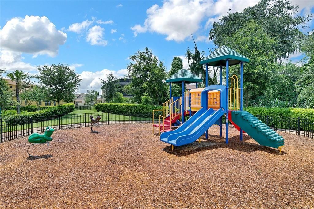 Active With Contract: $779,990 (5 beds, 3 baths, 3493 Square Feet)