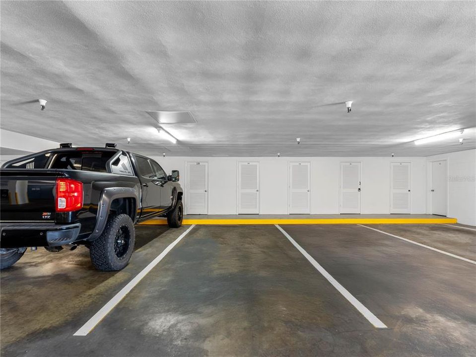 На продажу: $569,000 (2 спален, 2 ванн, 1580 Квадратных фут)
