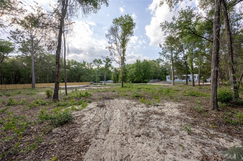 待售: $49,000 (0.69 acres)