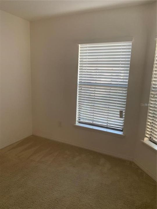For Rent: $1,995 (3 beds, 2 baths, 1380 Square Feet)