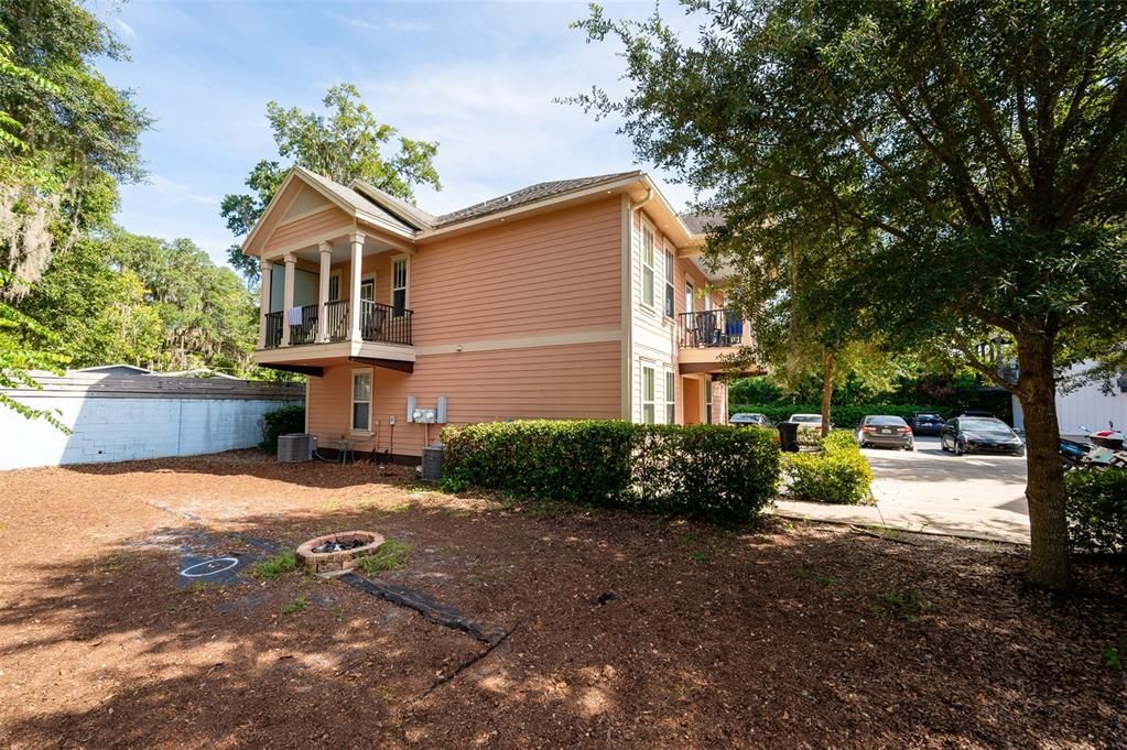 For Rent: $2,670 (3 beds, 3 baths, 1320 Square Feet)