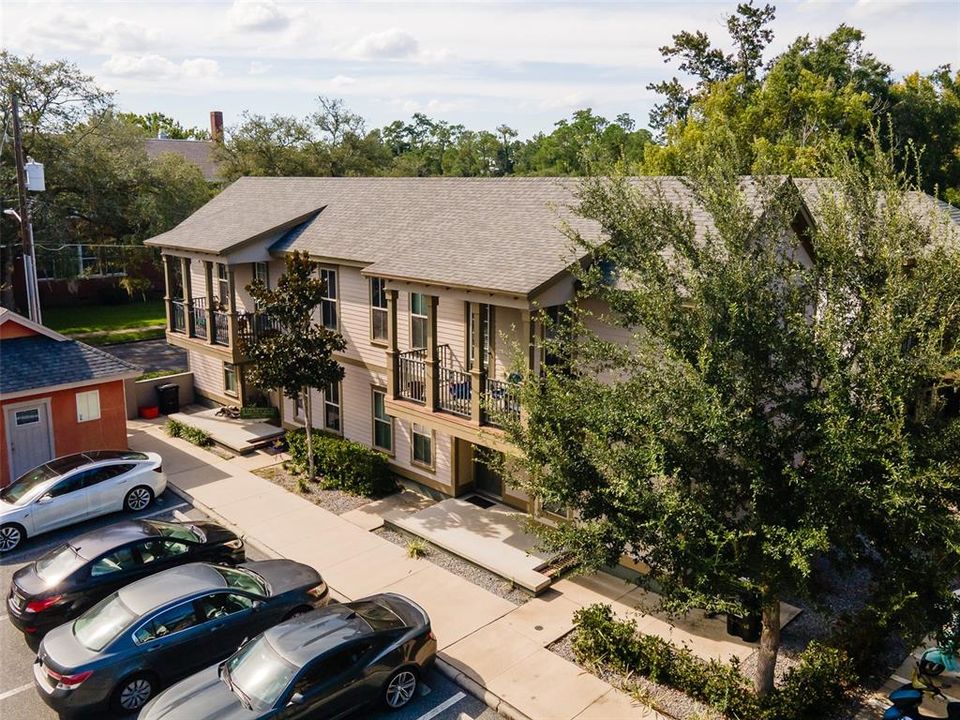 For Rent: $2,670 (3 beds, 3 baths, 1320 Square Feet)
