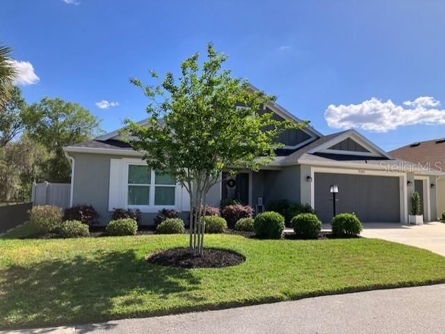 Active With Contract: $674,900 (3 beds, 3 baths, 2033 Square Feet)