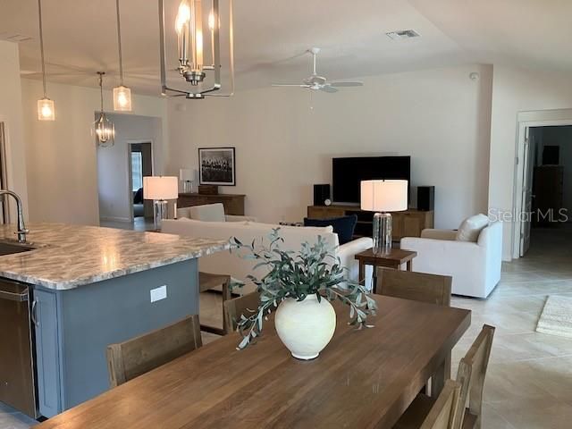 Active With Contract: $674,900 (3 beds, 3 baths, 2033 Square Feet)