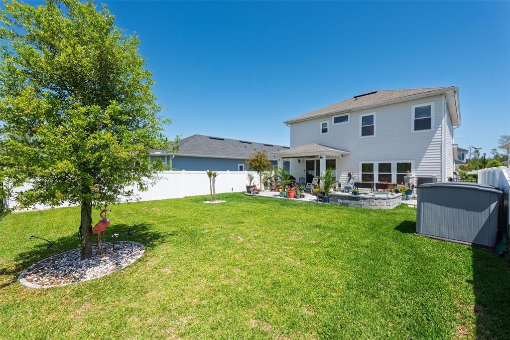 For Sale: $400,000 (3 beds, 2 baths, 2498 Square Feet)