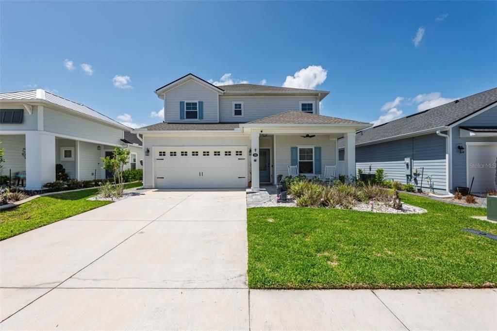 For Sale: $400,000 (3 beds, 2 baths, 2498 Square Feet)