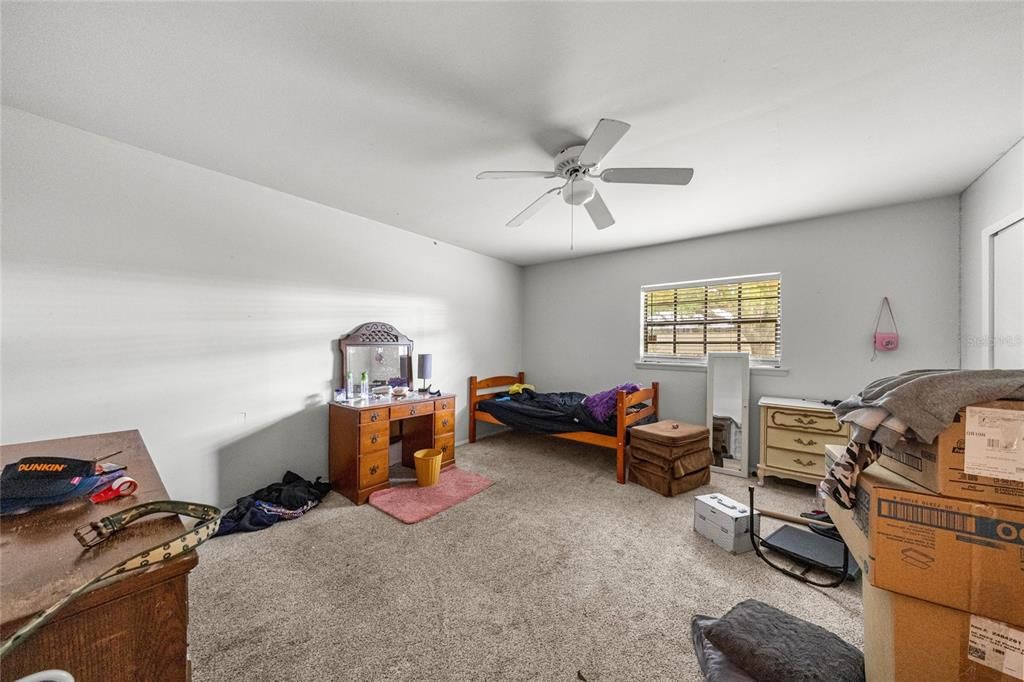 For Sale: $689,900 (4 beds, 3 baths, 1918 Square Feet)