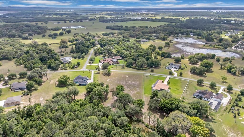 En Venta: $299,500 (2.58 acres)