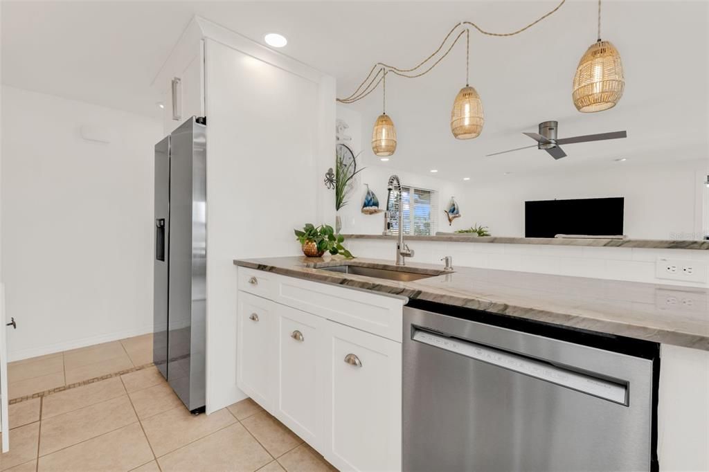 Activo con contrato: $535,000 (3 camas, 2 baños, 1808 Pies cuadrados)