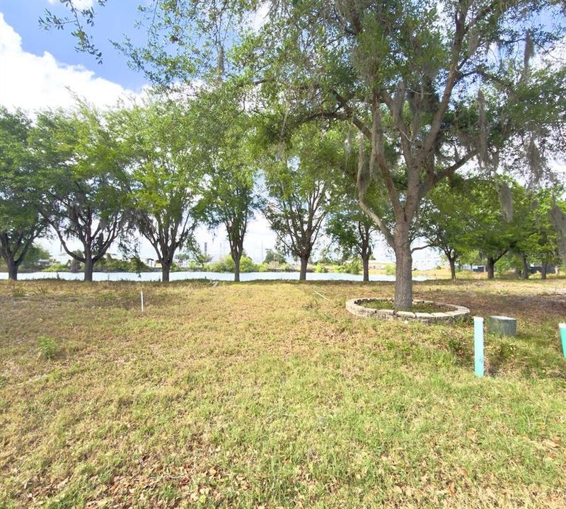 For Sale: $102,500 (3 beds, 2 baths, 1060 Square Feet)