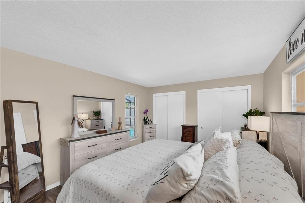 En Venta: $559,999 (3 camas, 2 baños, 1480 Pies cuadrados)