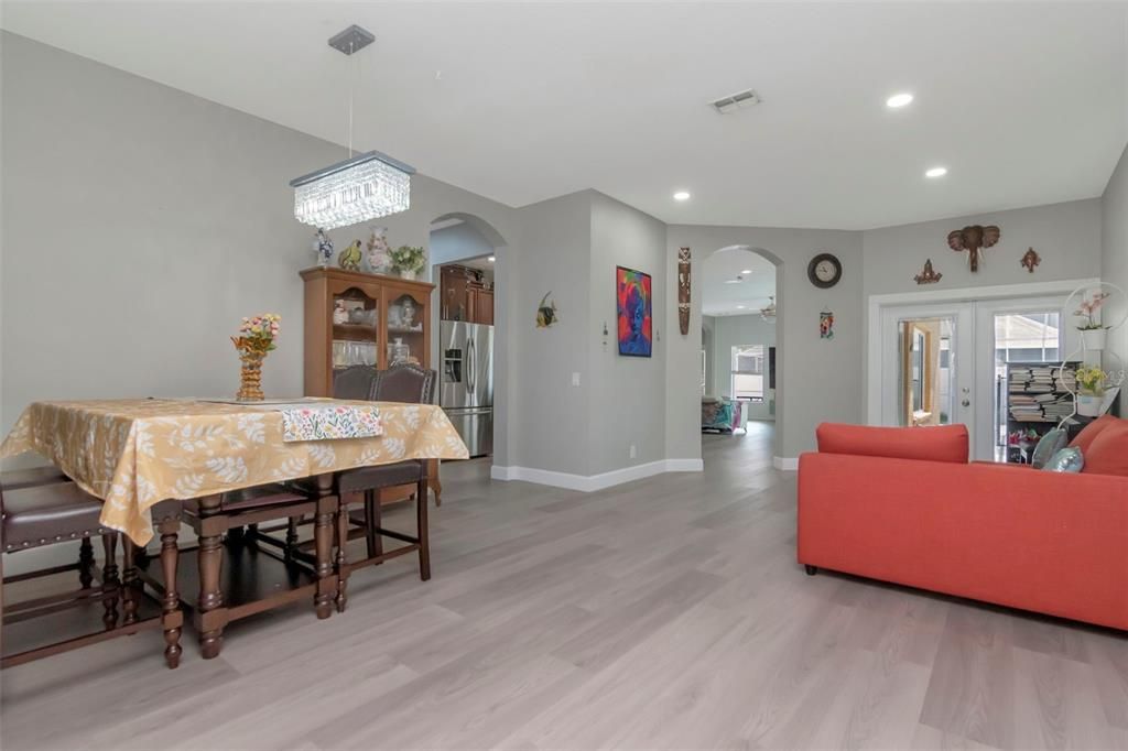 Active With Contract: $729,999 (4 beds, 3 baths, 2210 Square Feet)