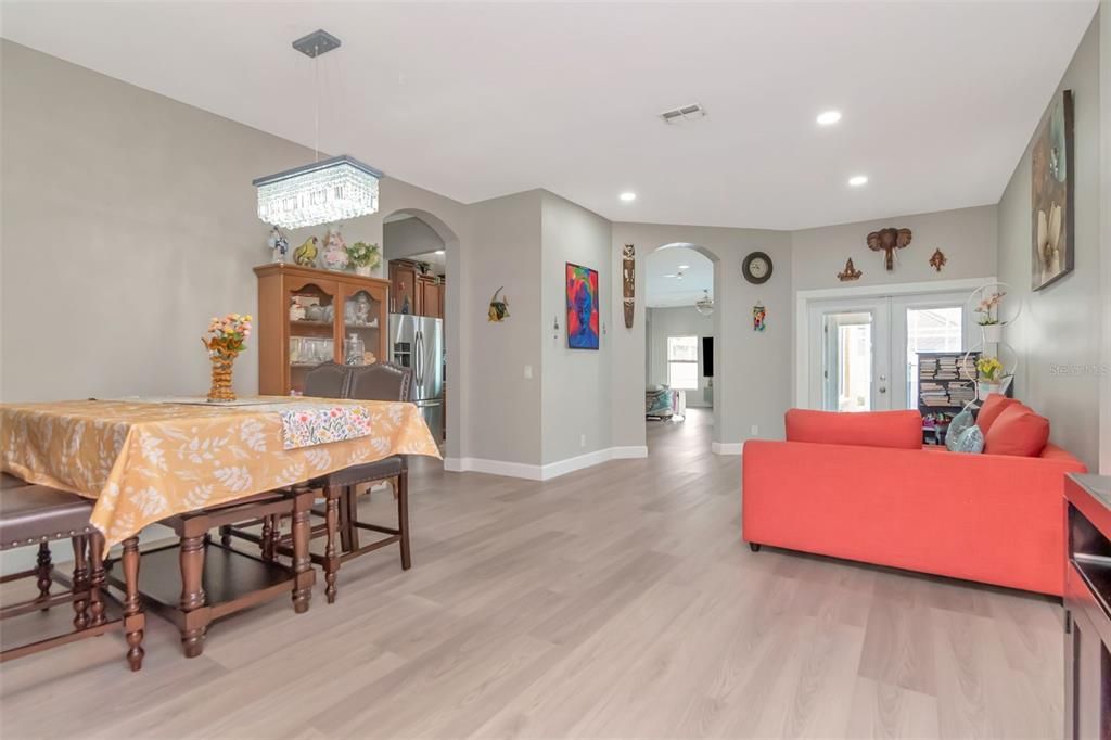 Active With Contract: $729,999 (4 beds, 3 baths, 2210 Square Feet)